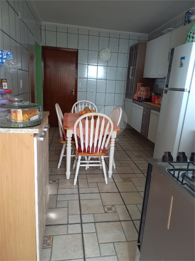Foto REO736186