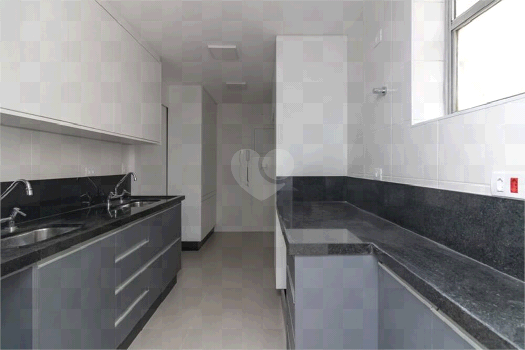 Venda Apartamento São Paulo Santa Cecília REO736325 12