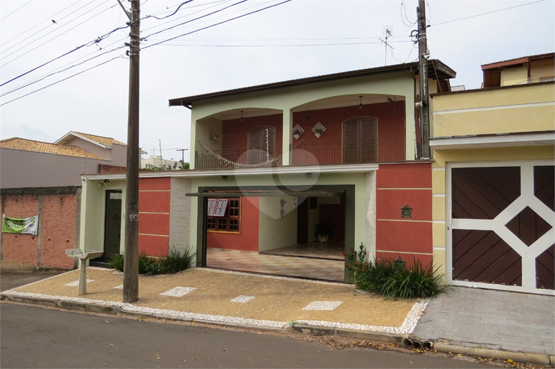 Foto REO736600