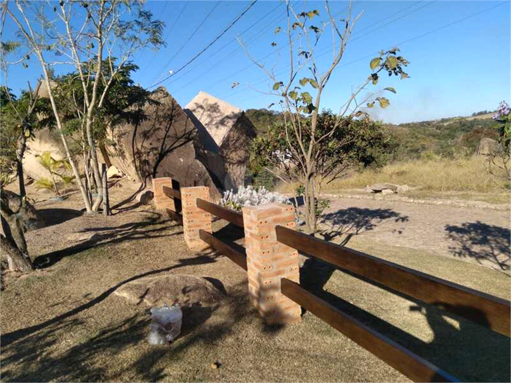 Venda Condomínio Valinhos Chácaras Alpina REO736627 14