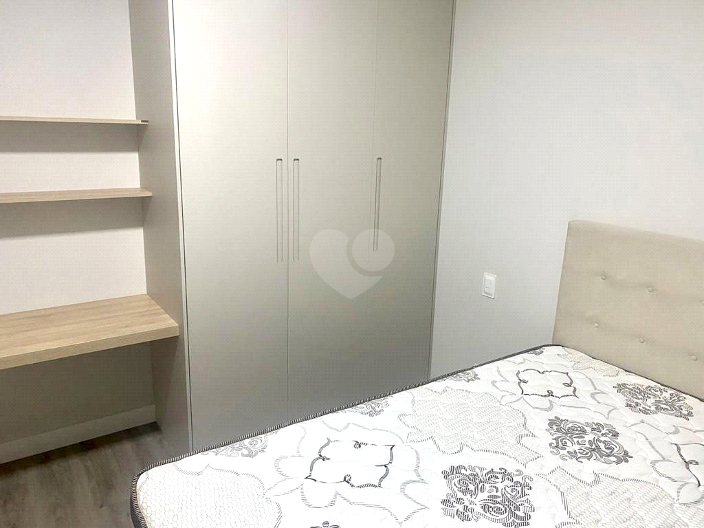 Venda Apartamento Cascavel Centro REO736828 10