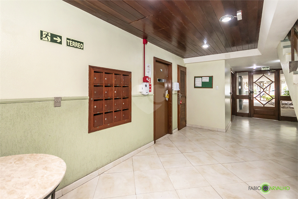 Venda Apartamento Porto Alegre Petrópolis REO736995 39