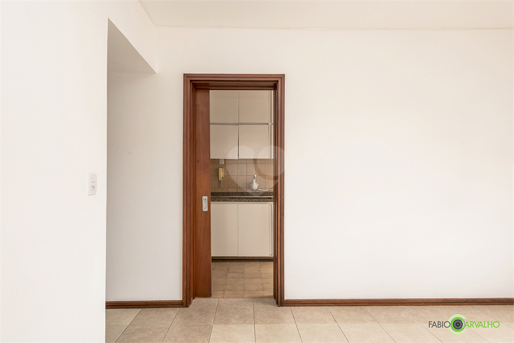 Venda Apartamento Porto Alegre Petrópolis REO736995 22