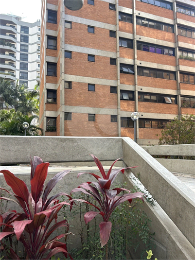 Foto REO737172