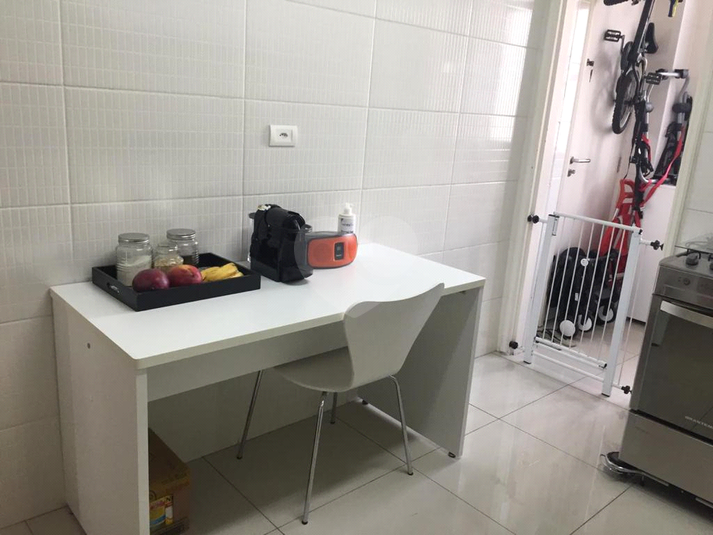 Venda Apartamento São Paulo Carandiru REO737328 36