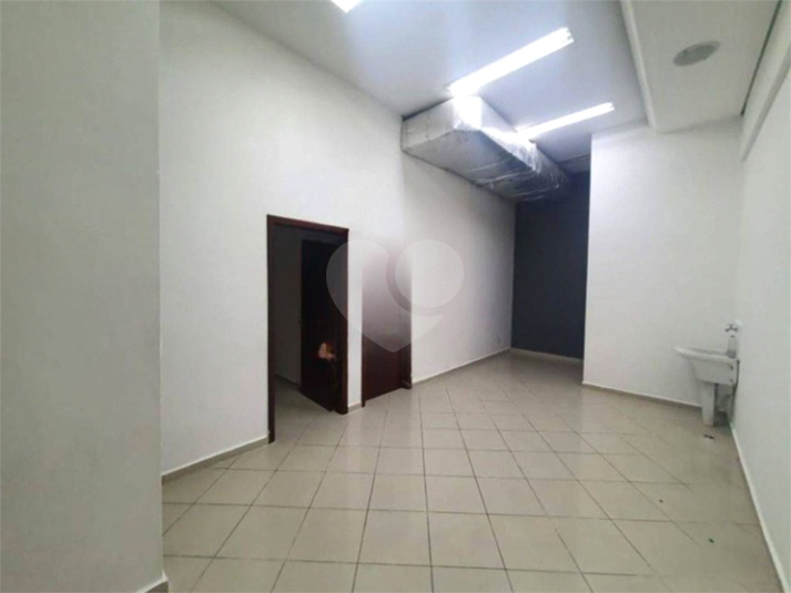 Aluguel Salão Comercial Sorocaba Centro REO737415 11