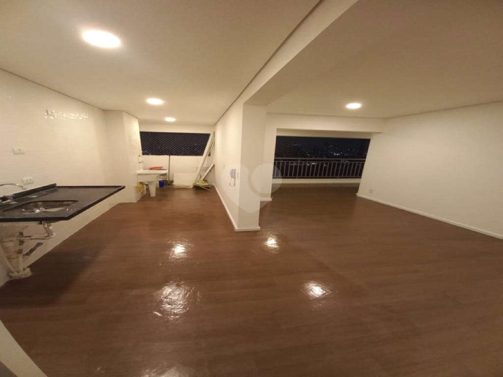 Venda Apartamento São Paulo Quarta Parada REO738144 3