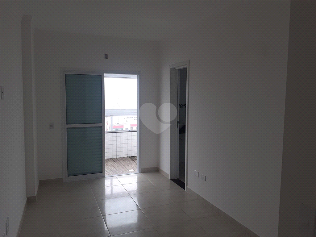 Aluguel Apartamento Praia Grande Caiçara REO739189 9