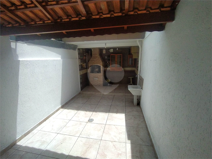 Foto REO740306