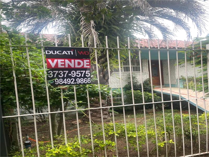 Venda Casa Porto Alegre Três Figueiras REO740563 7