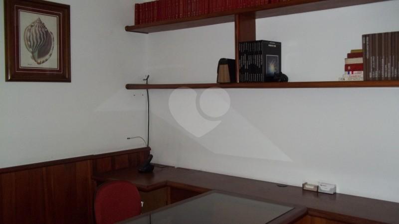 Foto REO74112