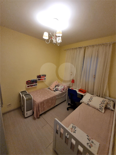 Foto REO741741