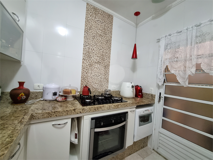 Foto REO741741