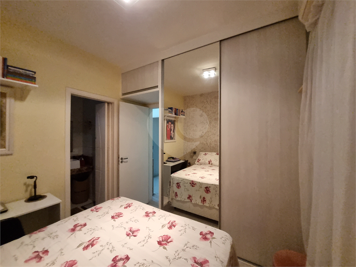 Foto REO741741
