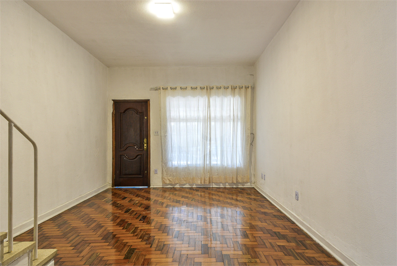 Foto REO741915