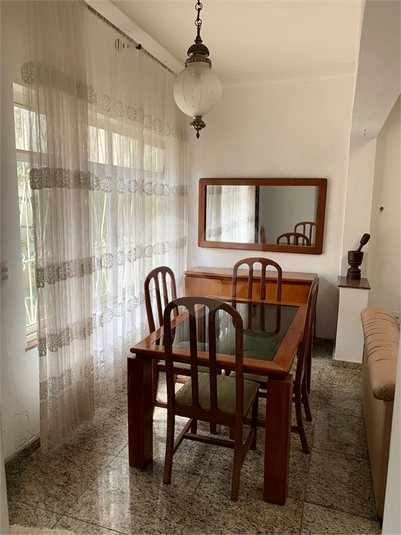 Foto REO741922