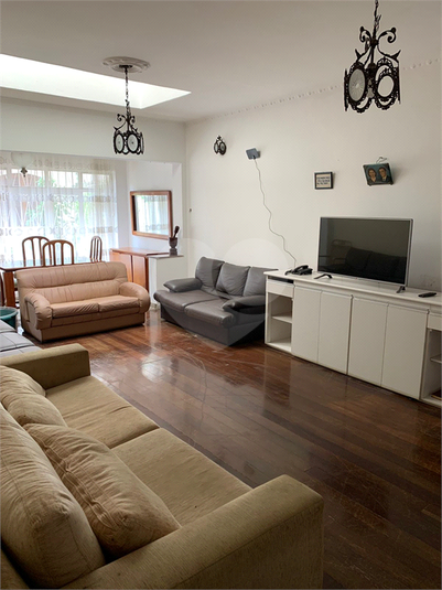 Foto REO741922