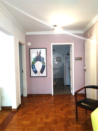 Foto REO743024