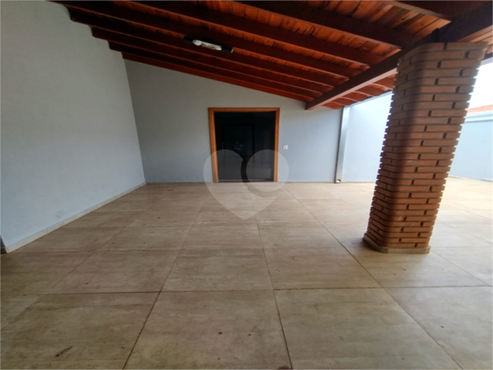 Foto REO743245