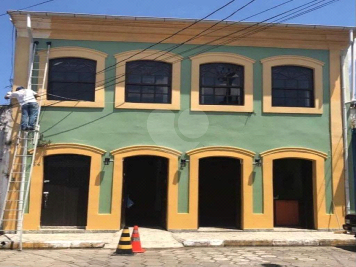 Foto REO743318