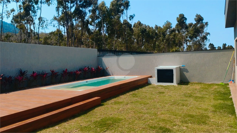 Foto REO744700