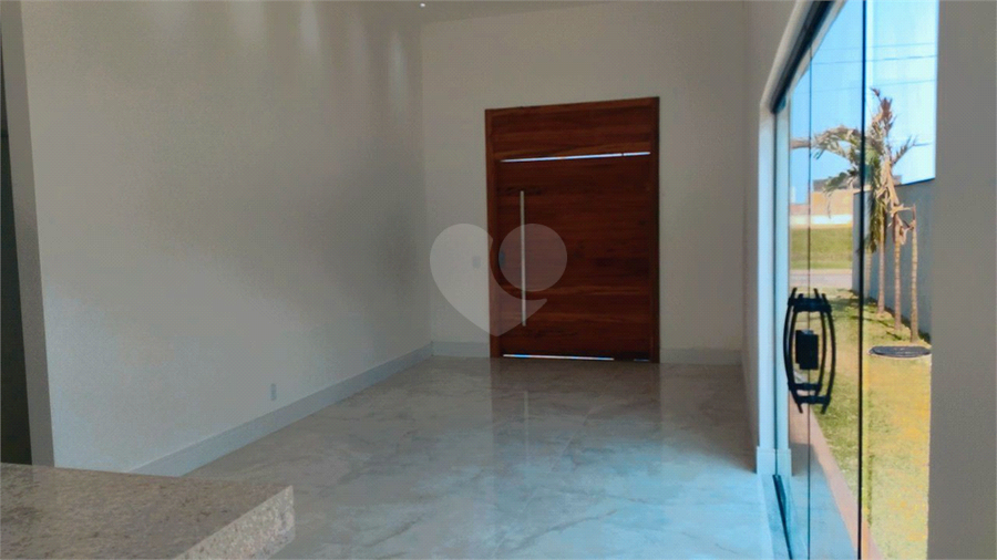 Foto REO744700
