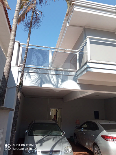 Foto REO744814
