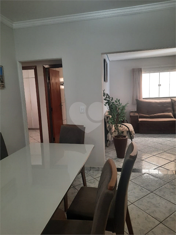 Venda Casa Uberlândia Santa Mônica REO745095 27