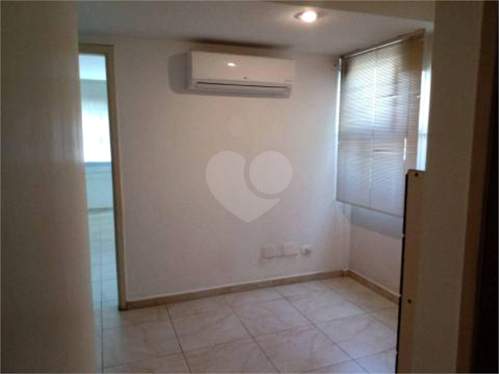 Venda Salas São Paulo Pinheiros REO745652 18