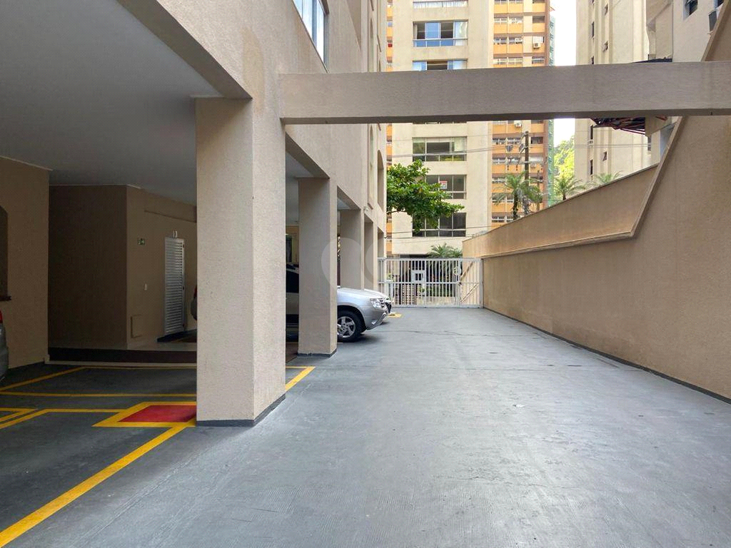 Venda Apartamento Guarujá Pitangueiras REO745749 19