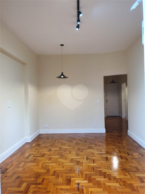 Venda Apartamento São Paulo Liberdade REO746537 4