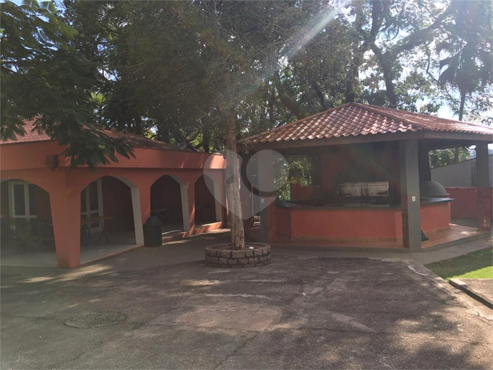 Foto REO746676