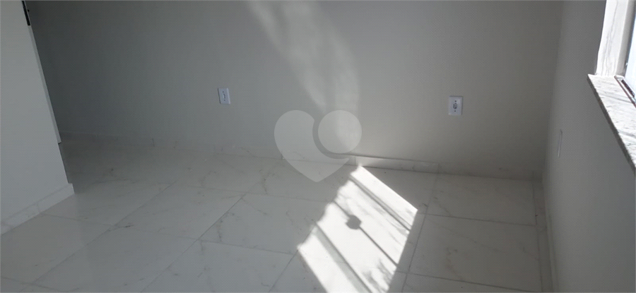 Foto REO746852
