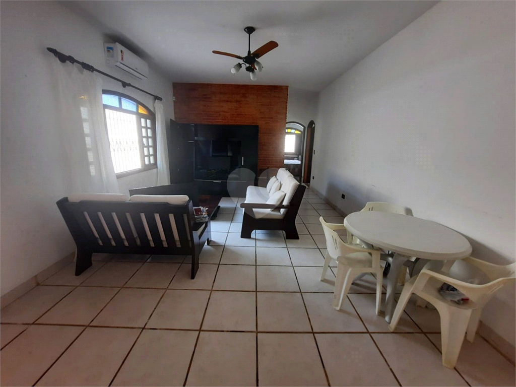 Venda Casa térrea Caraguatatuba Jardim Aruan REO747317 2