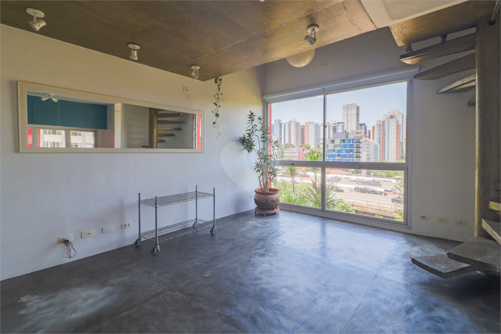 Venda Duplex São Paulo Pinheiros REO747658 10