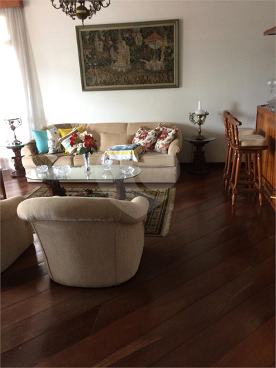 Foto REO748916