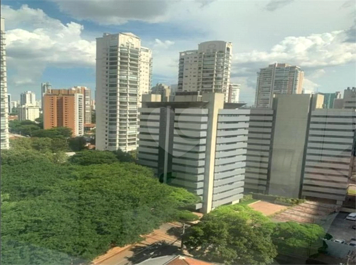 Foto REO749184