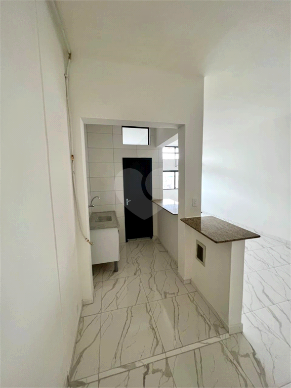 Venda Apartamento São Paulo República REO749718 10