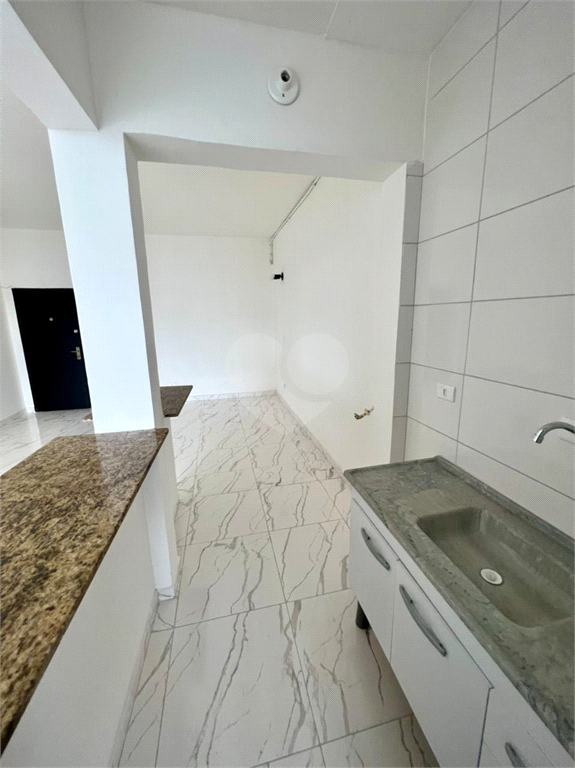 Venda Apartamento São Paulo República REO749718 13