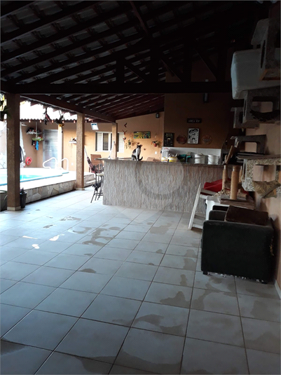 Foto REO749860