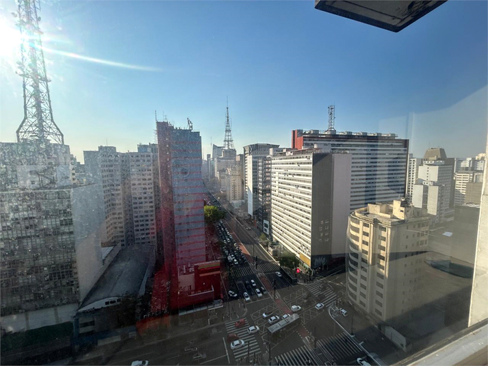 Foto REO749881