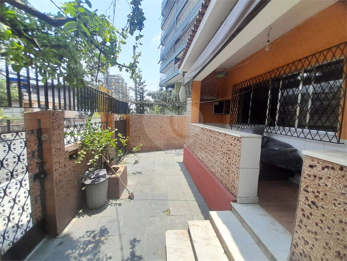 Foto REO749962