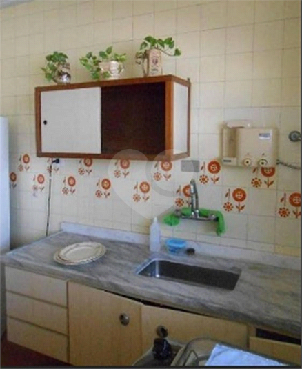 Foto REO750036