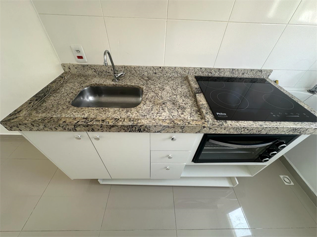 Venda Condomínio São Paulo Água Fria REO750145 8