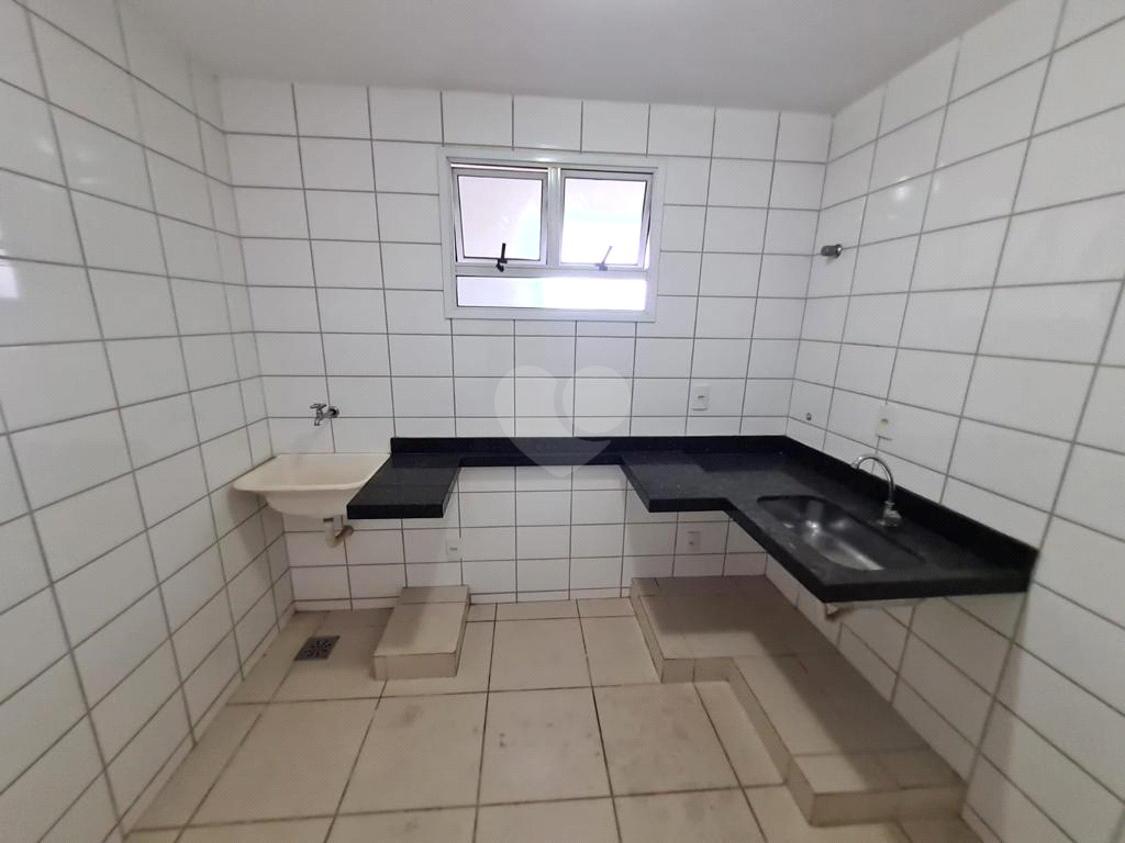 Venda Apartamento Uberlândia Santa Mônica REO750193 16