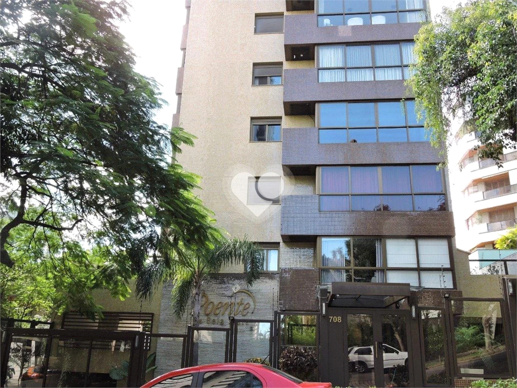 Venda Apartamento Porto Alegre Auxiliadora REO750569 2