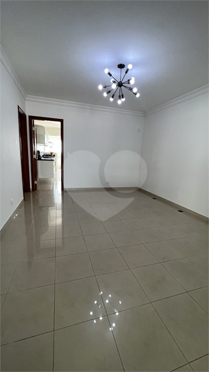 Foto REO750617