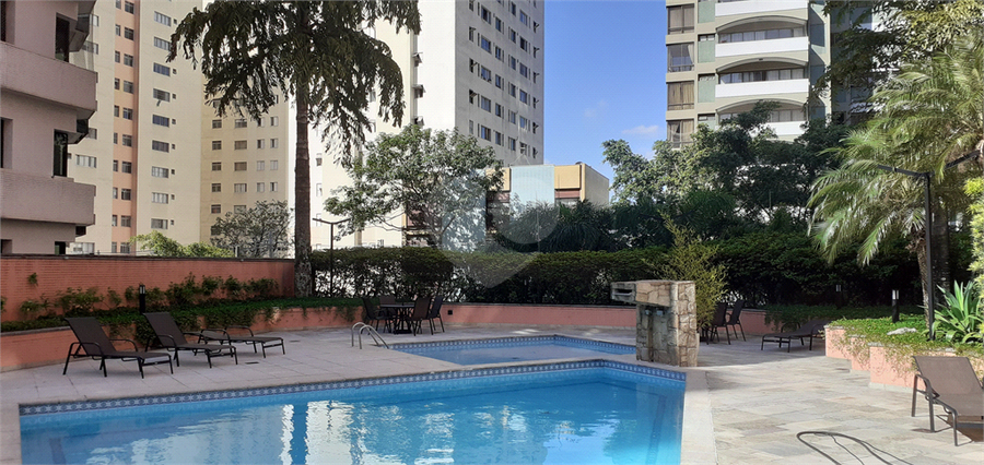 Venda Apartamento São Paulo Santana REO750917 36