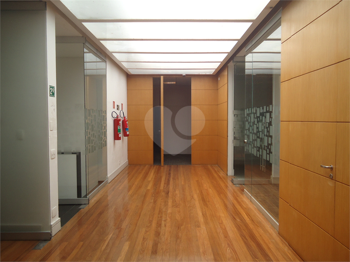 Foto REO751364