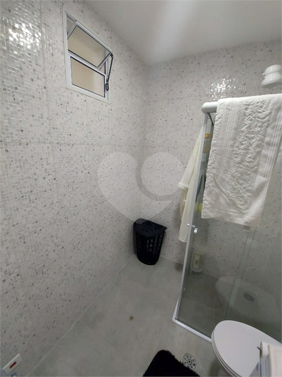 Foto REO751439